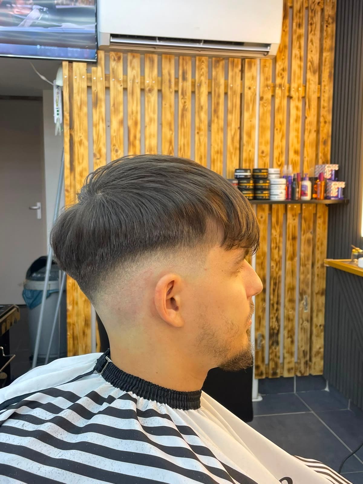 Coupe met nette fade bij Kapsalon Vin in Kerkrade